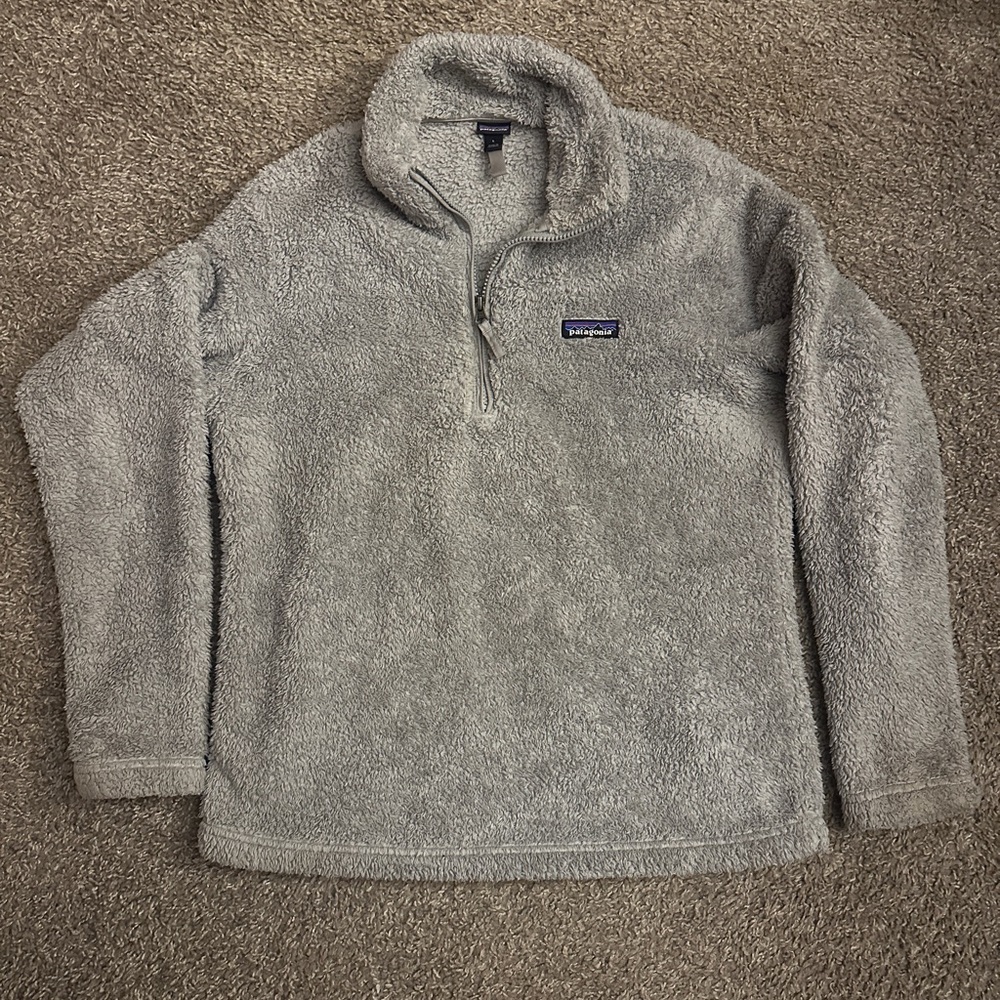 Patagonia Light Gray Fleece Jacket